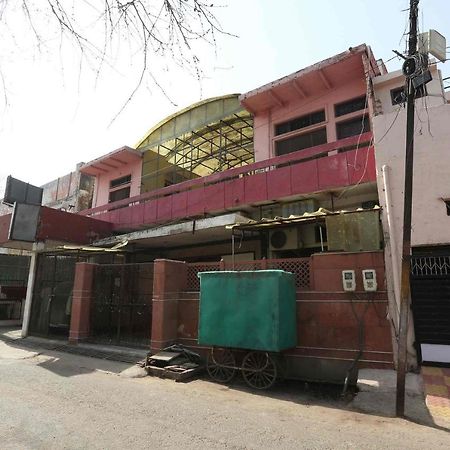 Oyo 63903 Hotel Shree Ram Villa Dwārka Eksteriør bilde